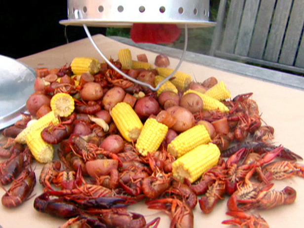 Crawfish Boil- suck-dat-head&nbsp;pinch-dat-tail